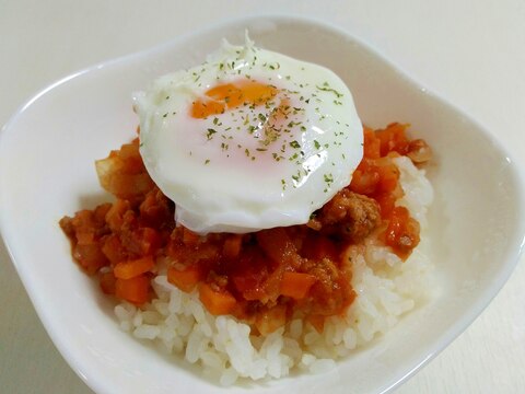 ミートソースで☆半熟卵のミートソース丼